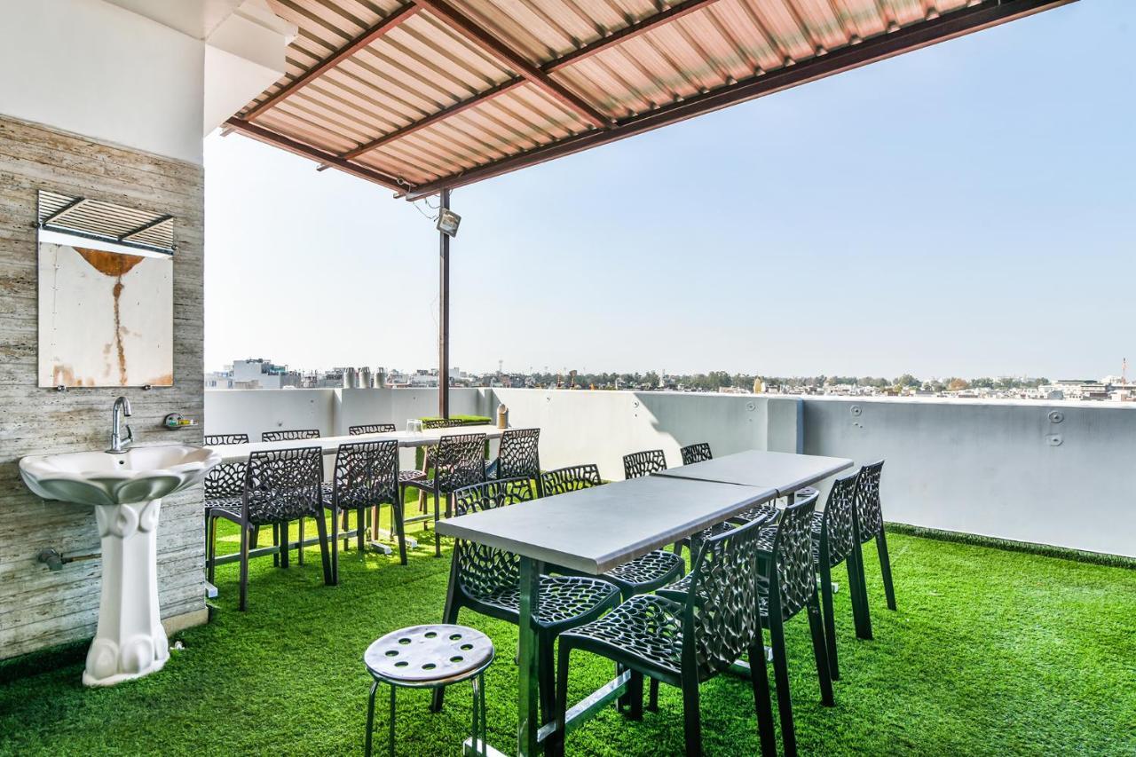 Fabhotel Aman Residency Sharifpura Амритсар Экстерьер фото